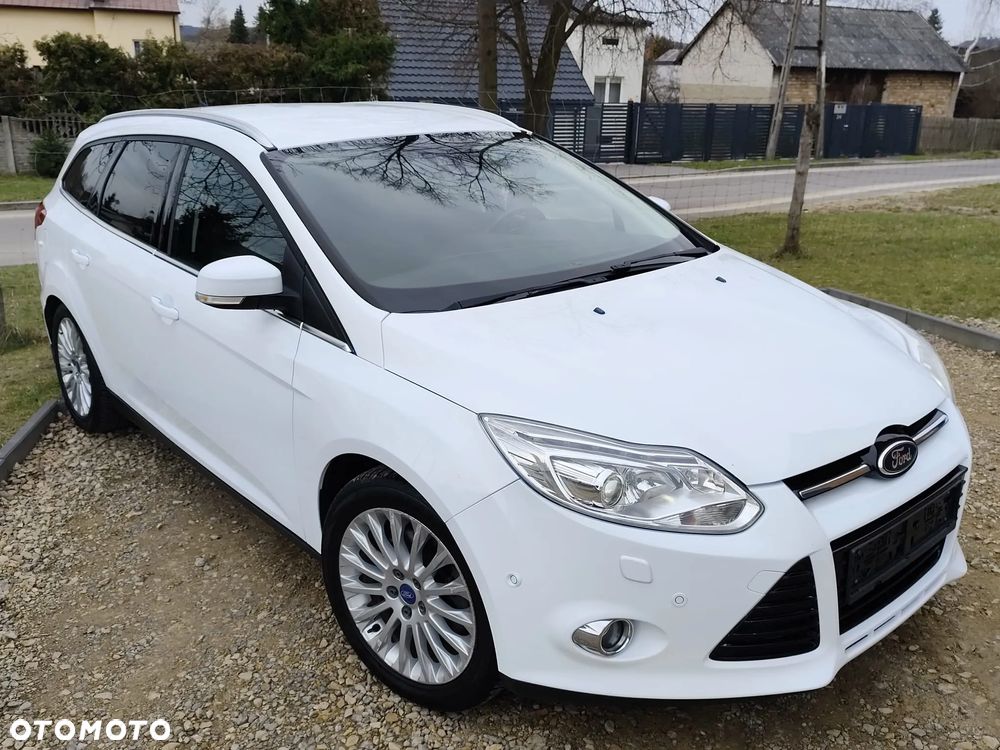 Ford Focus 2.0 TDCi DPF Titanium - 11