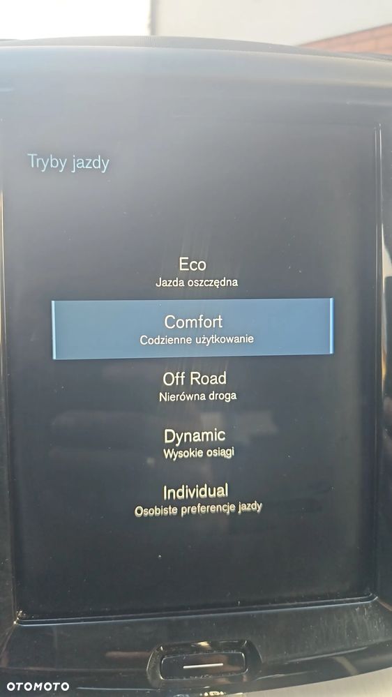 Volvo XC 60 D4 Geartronic Momentum Pro - 27