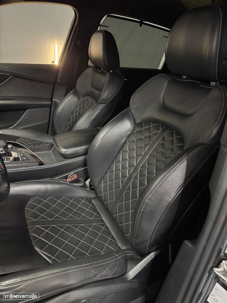 Audi Q7 - 29