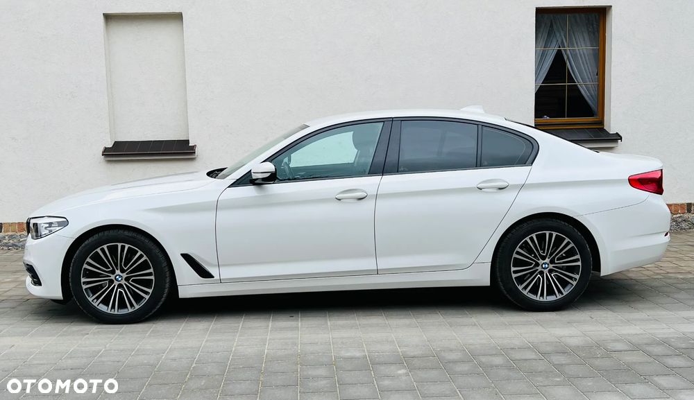 BMW Seria 5 520i GPF Sport Line sport - 19