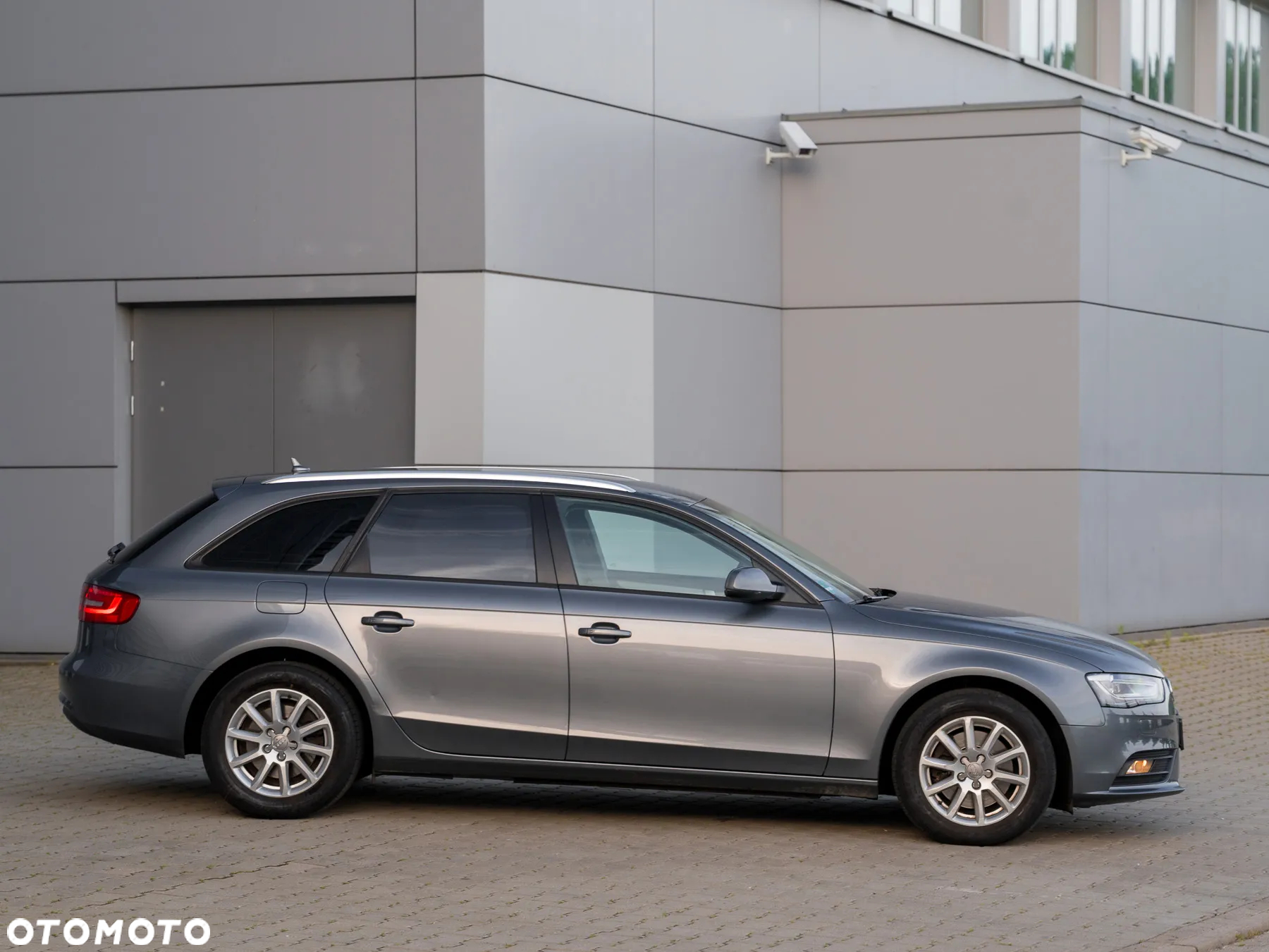 Audi A4 2.0 TDI DPF multitronic Ambition - 14