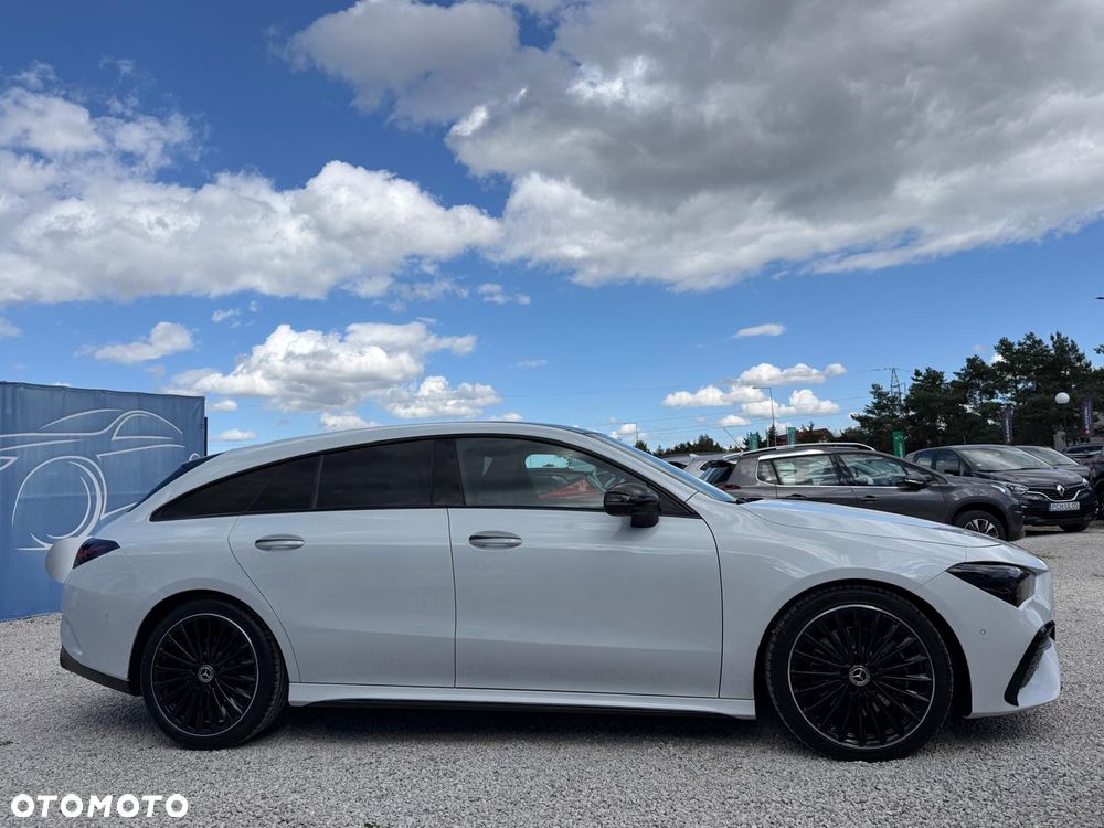 Mercedes-Benz CLA - 5