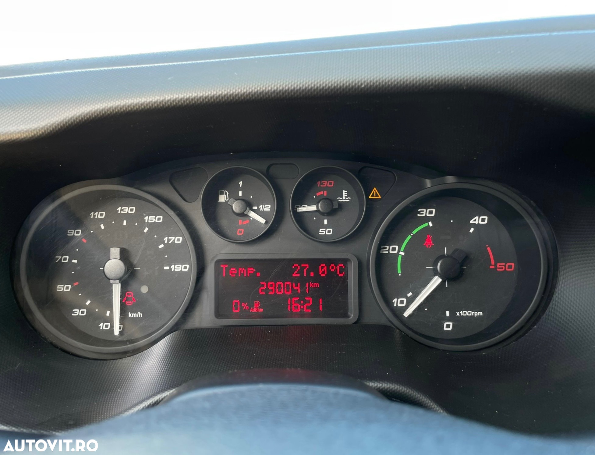 Iveco Daily 3.0 D FRIGORIFIC LIFT SPATE - 23
