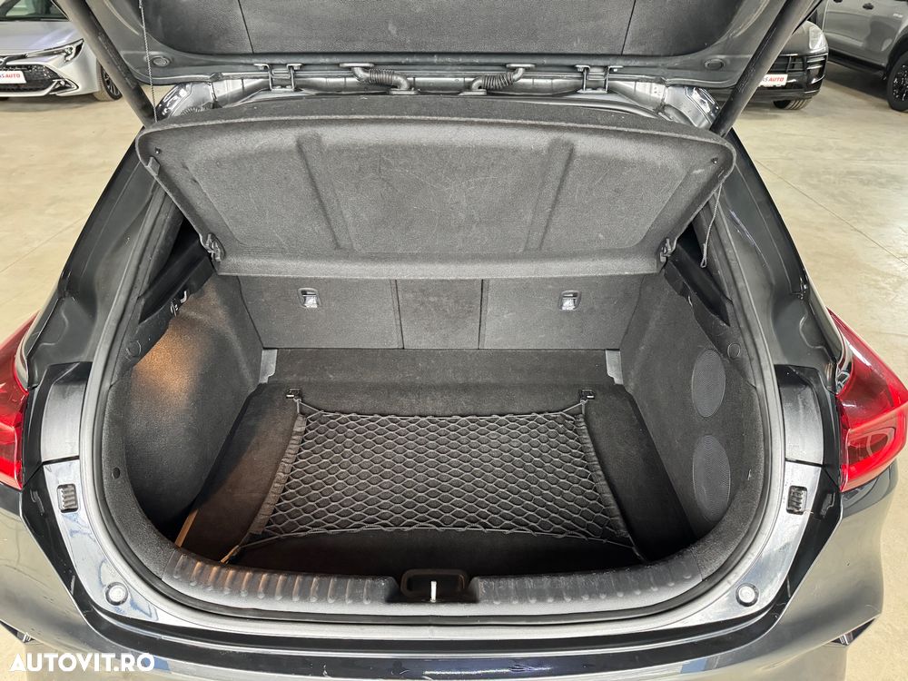 Kia XCeed 1.5 T-GDI OPF DCT7 PLATINUM EDITION - 25