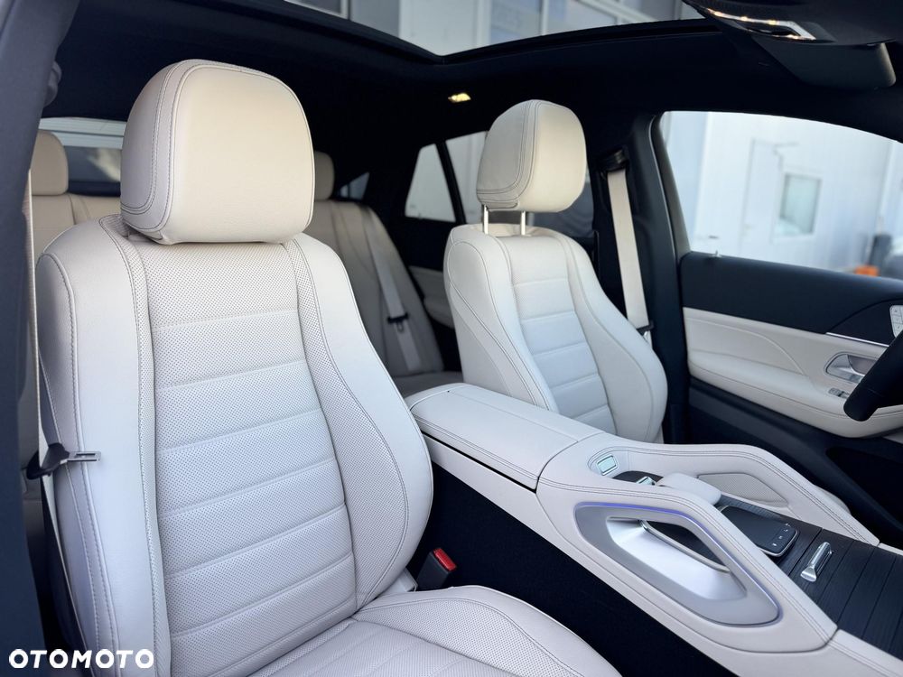 Mercedes-Benz GLE 300 d 4Matic 9G-TRONIC AMG Line Advanced Plus - 12