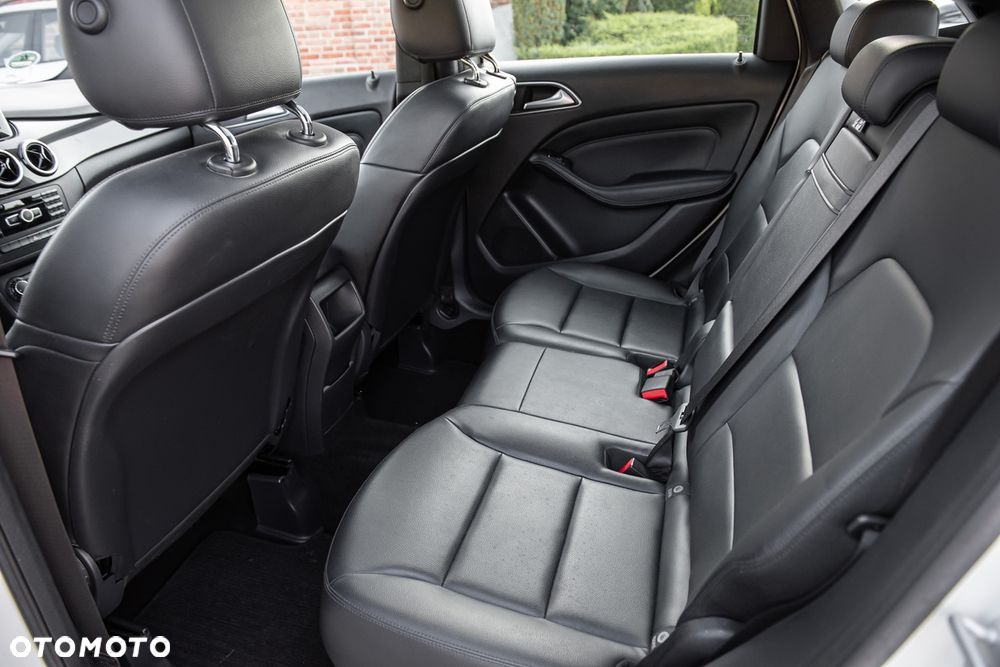Mercedes-Benz Klasa B 180 CDI BlueEFFICIENCY Edition 1 - 24