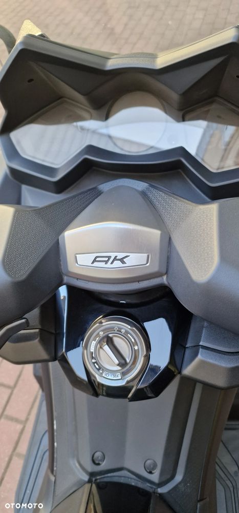 Kymco AK 550 - 9