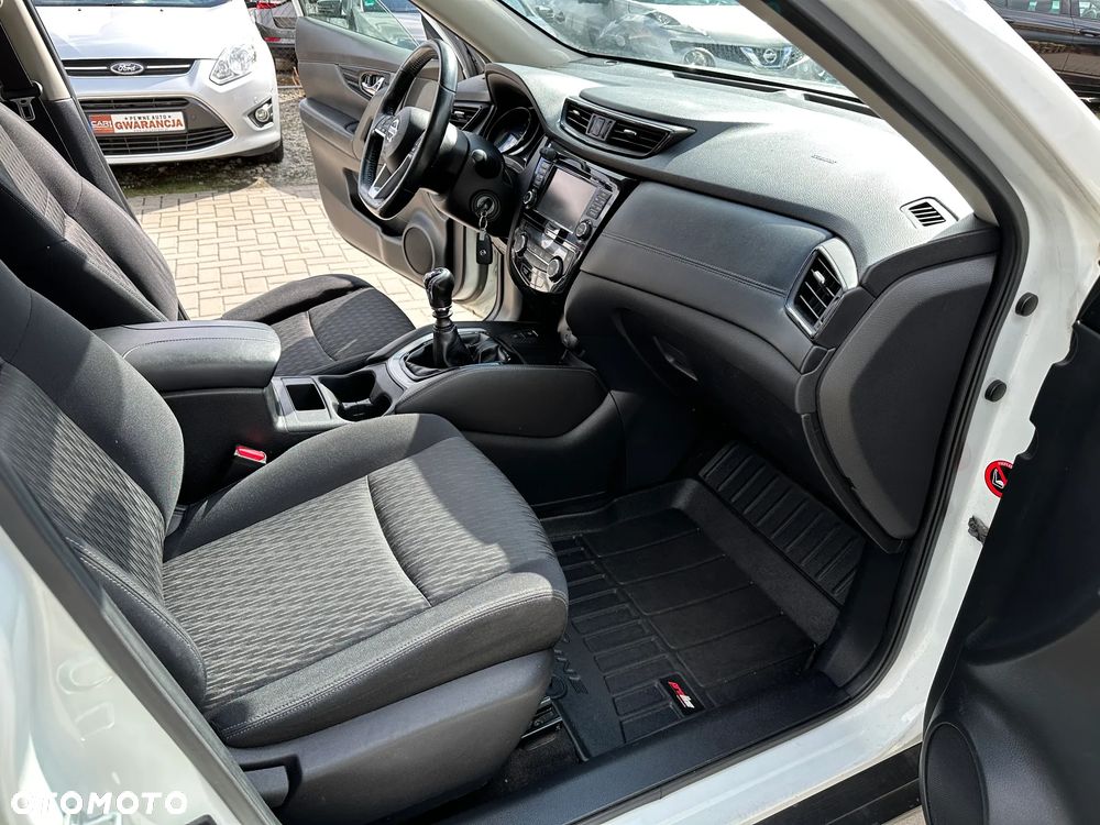 Nissan X-Trail - 23