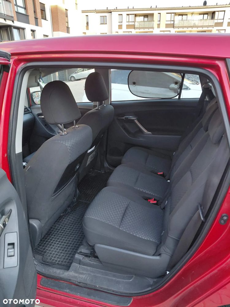 Toyota Verso 1.6 Luna EU5 - 10