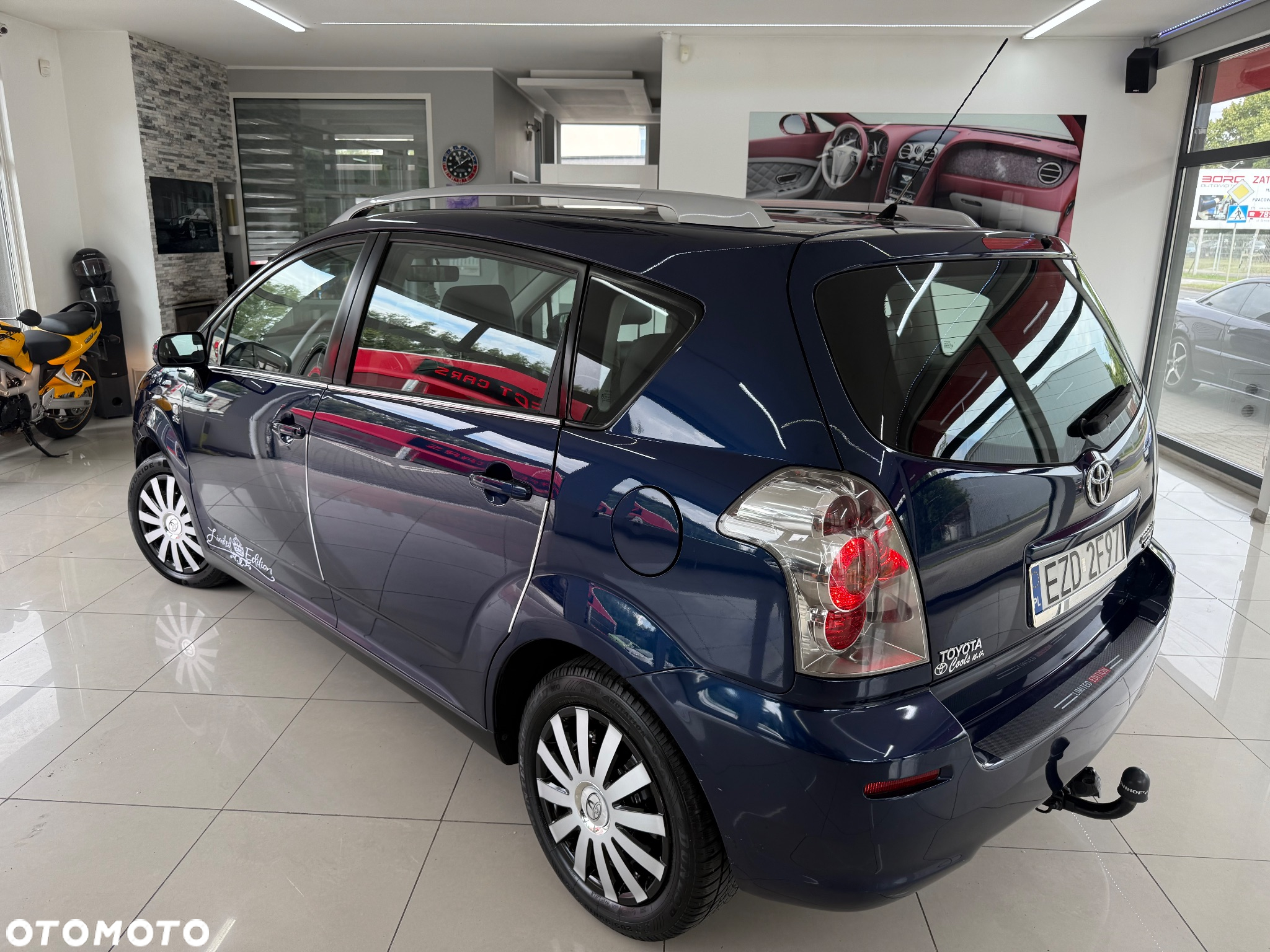 Toyota Corolla Verso 2.0 D-4D - 3