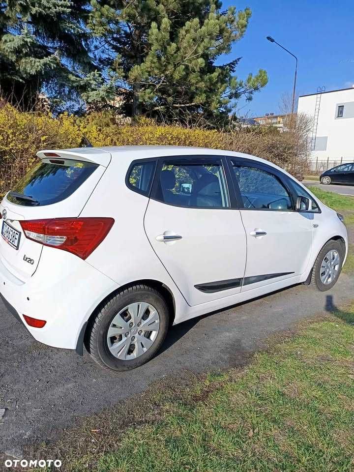 Hyundai ix20 - 7