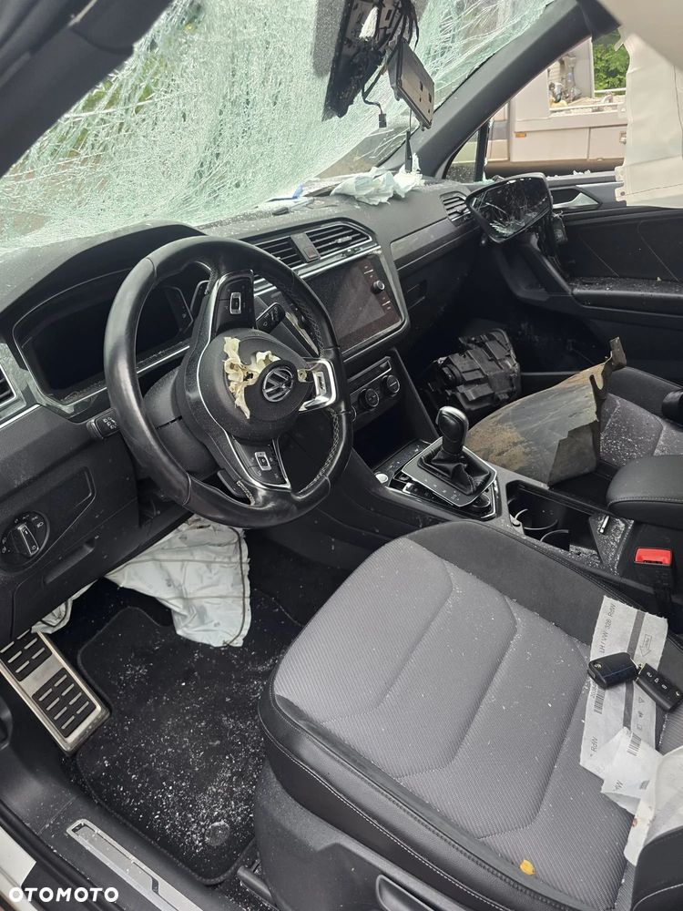 Volkswagen Tiguan 2,0 TSI OPF 4Motion DSG R-Line - 6