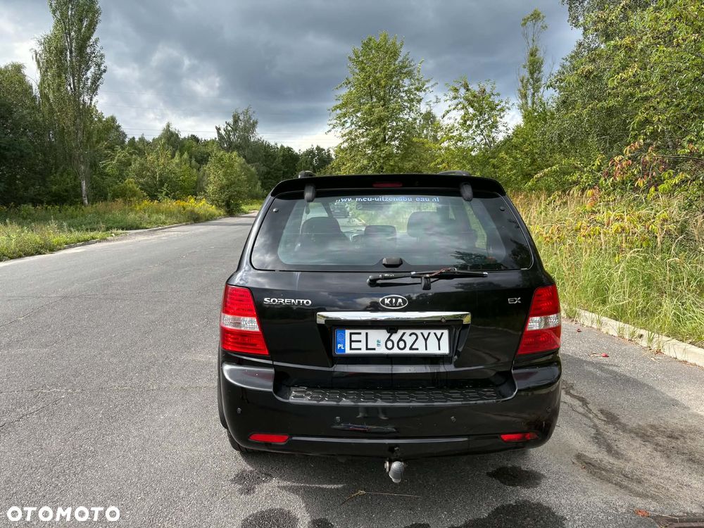 Kia Sorento - 4