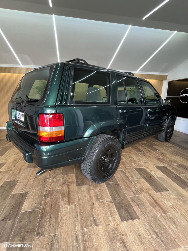 Jeep Grand Cherokee 2.5 TD Laredo - 54
