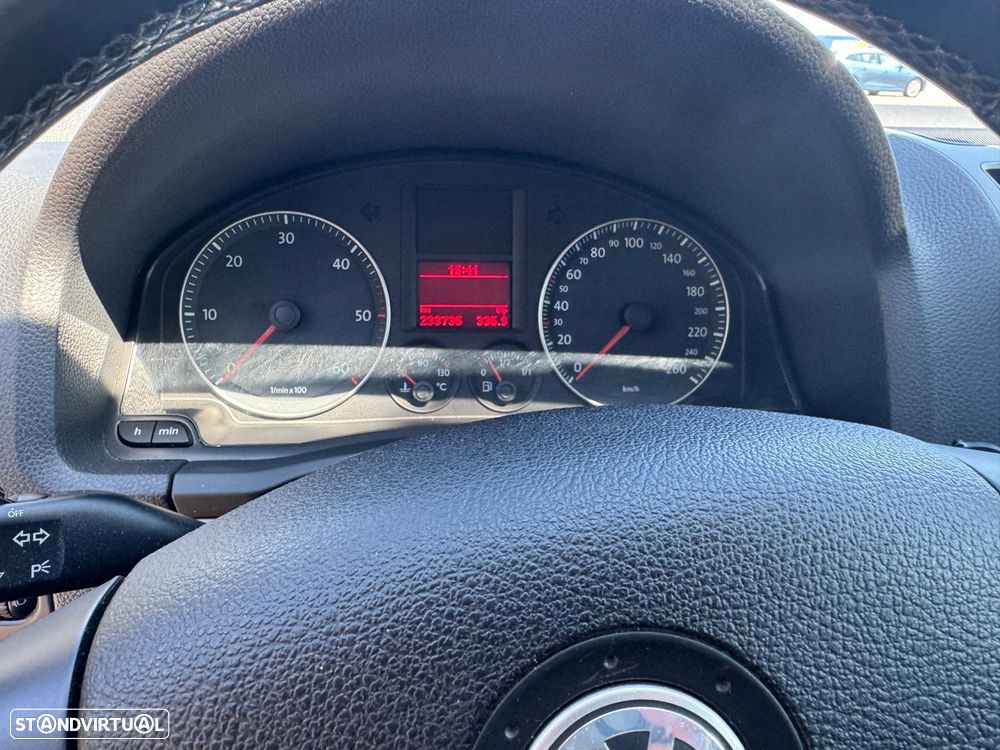 VW Golf 1.9 TDi Confortline - 6