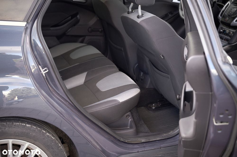 Ford Focus 1.6 EcoBoost Edition - 31