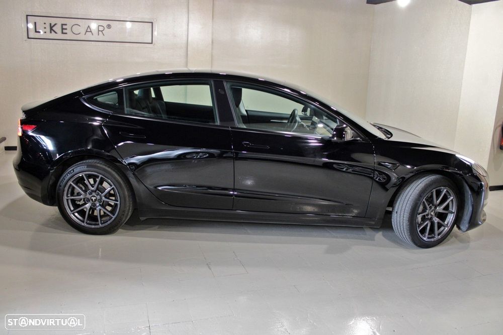 Tesla Model 3 Long Range Tração Traseira - 10