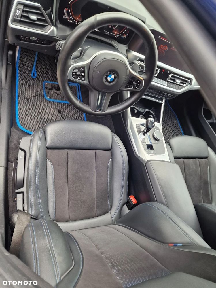 BMW Seria 3 320d xDrive M Sport Shadow - 14
