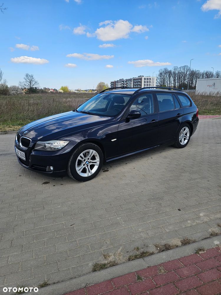 BMW Seria 3 318i Edition Exclusive - 3
