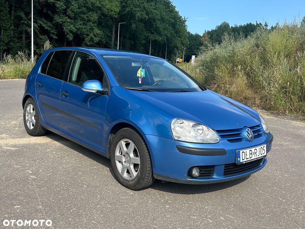 Volkswagen Golf 1.6 FSI Comfortline - 2