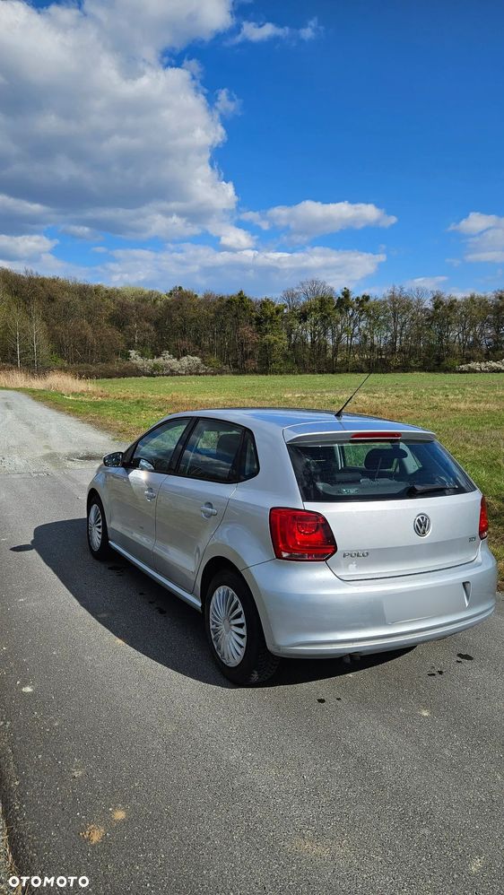 Volkswagen Polo 1.6 TDI DPF BlueMot Highline - 4