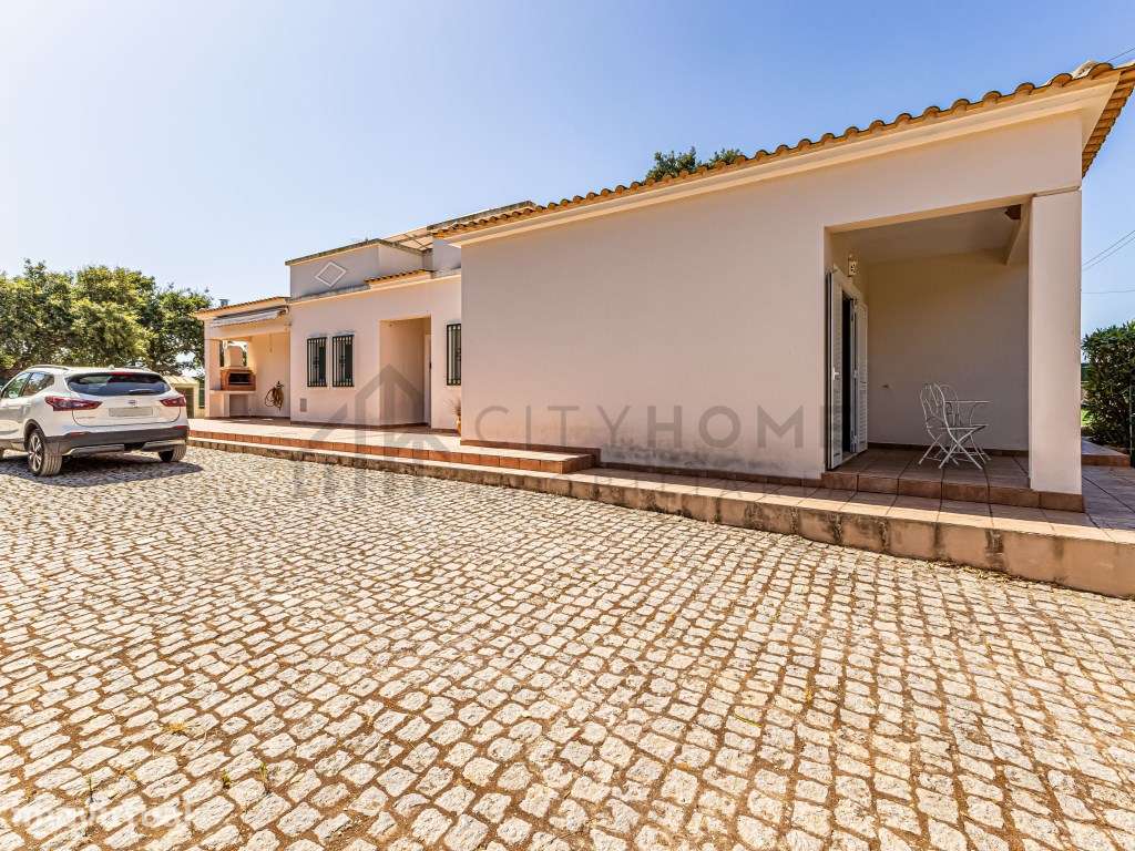 Moradia Térrea com piscina e terraço na cobertura - Grande imagem: 4/48