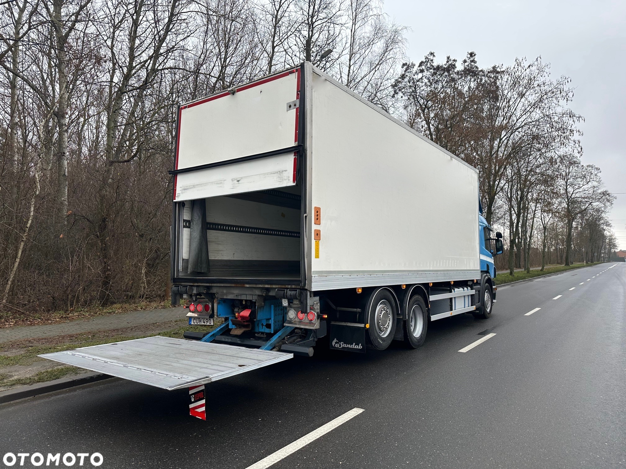 Scania P 400 CHLODNIA CARRIER 850 - 6