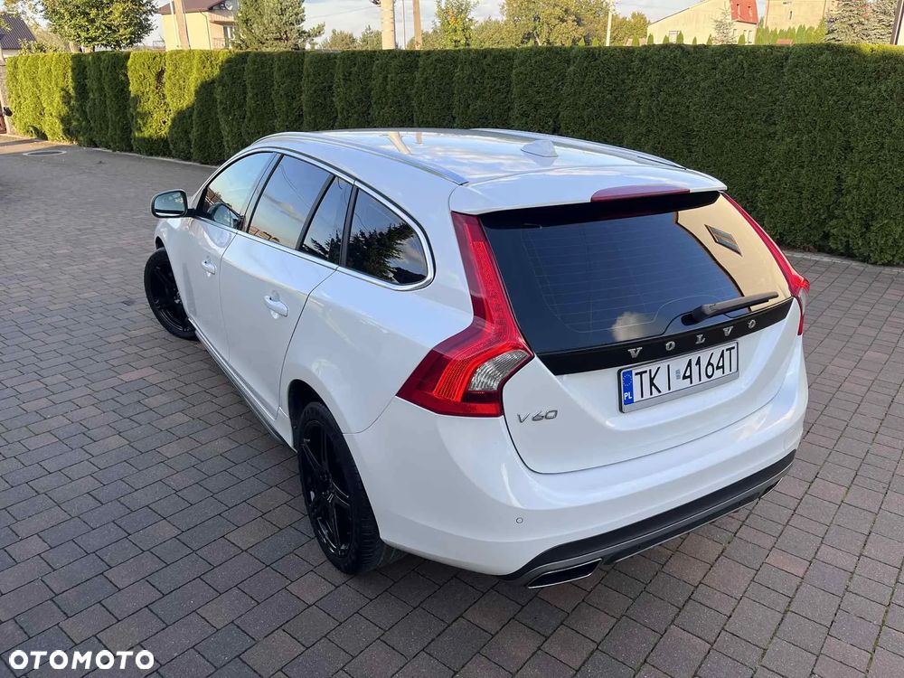 Volvo V60 D2 Geartronic Powershift Edition Pro - 30