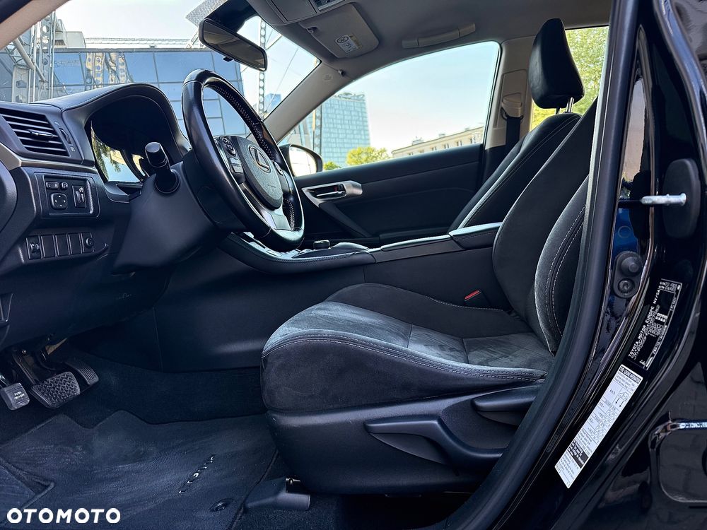 Lexus CT 200h Elegance - 14