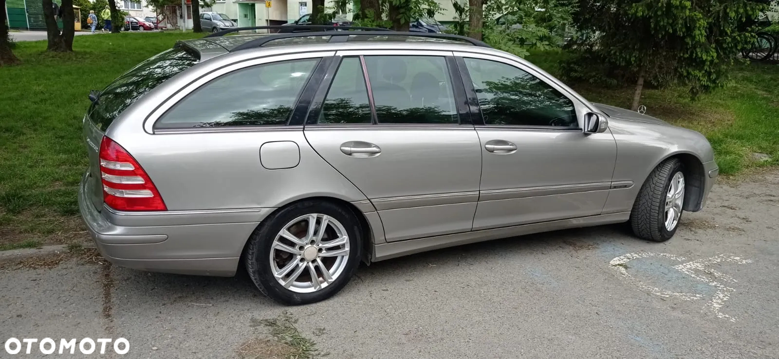 Mercedes-Benz Klasa C 180 T Kompressor Elegance - 3