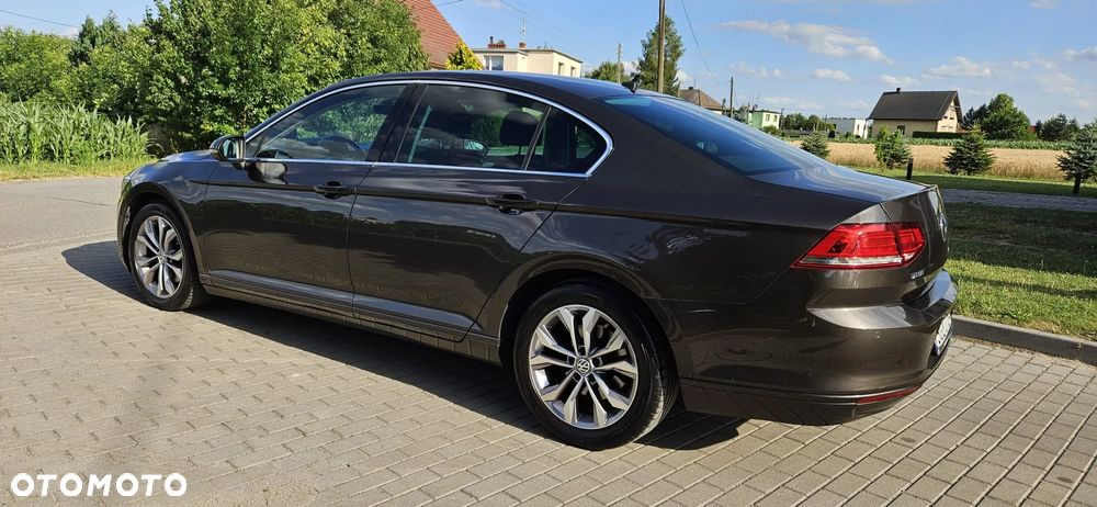Volkswagen Passat 2.0 TDI BMT Comfortline - 4