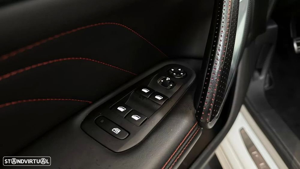 Peugeot 308 SW 2.0 BlueHDi GT Line - 35