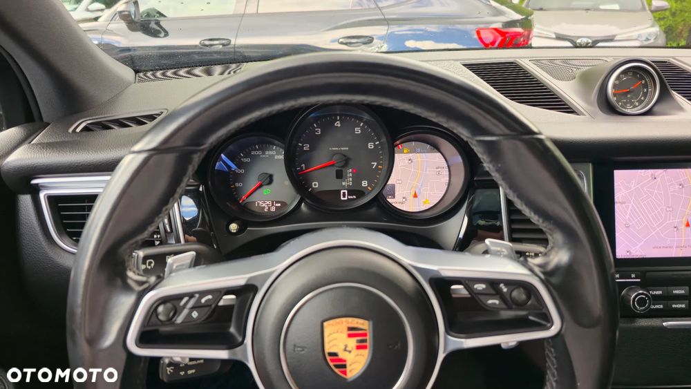 Porsche Macan PDK - 21