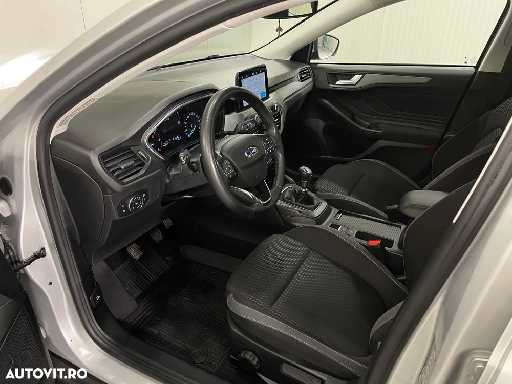 Ford Focus 1.5 EcoBlue Connected - 5