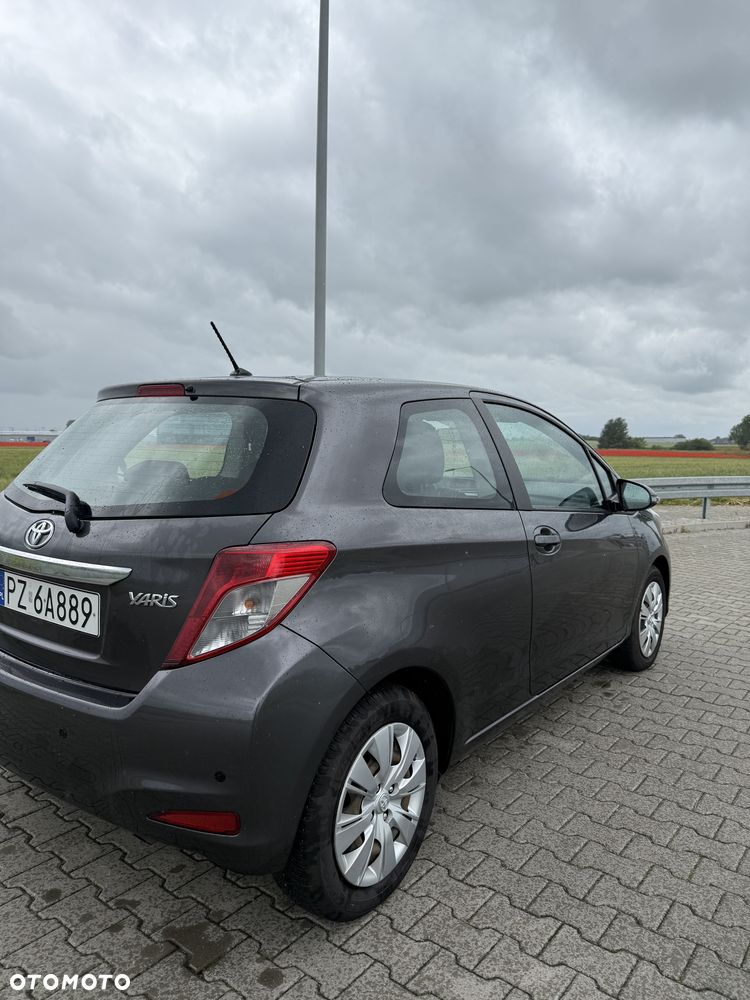 Toyota Yaris 1.33 Dynamic - 4