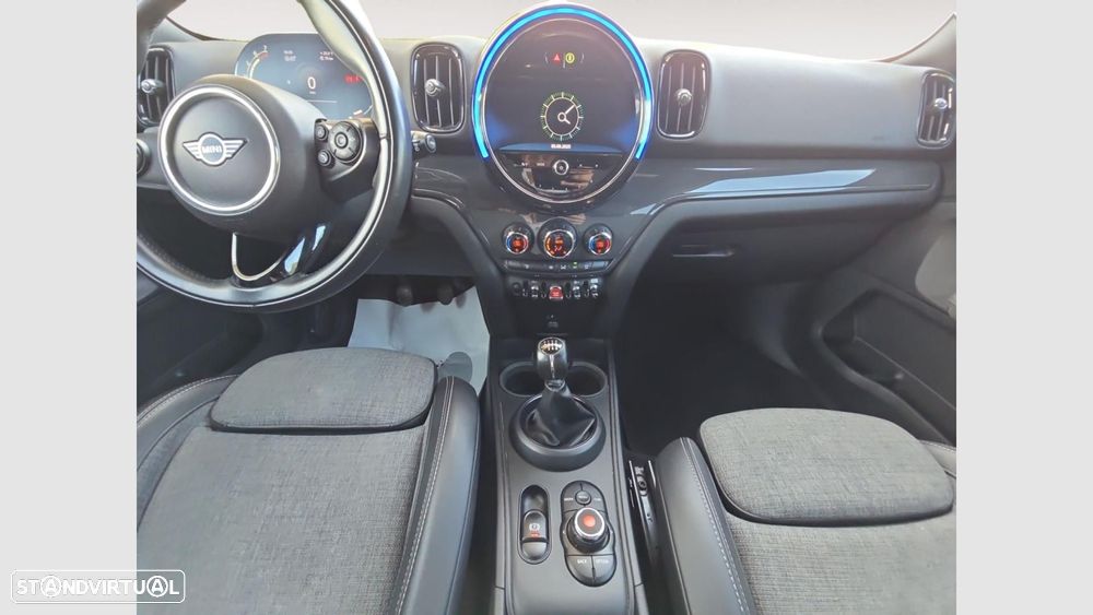 MINI Countryman One - 11