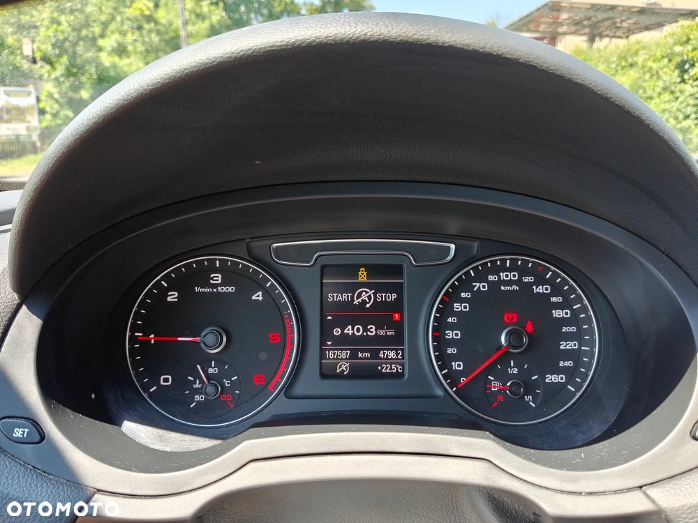 Audi Q3 2.0 TDI sport - 25