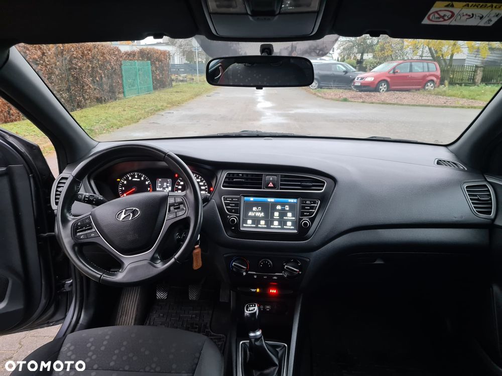 Hyundai i20 1.2 Comfort - 17