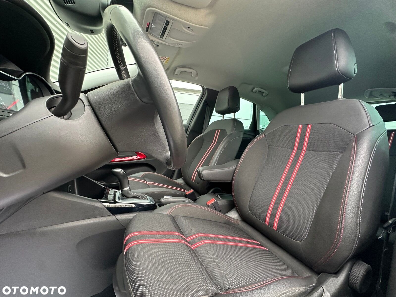 Opel Crossland - 14