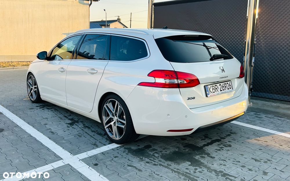 Peugeot 308 - 3