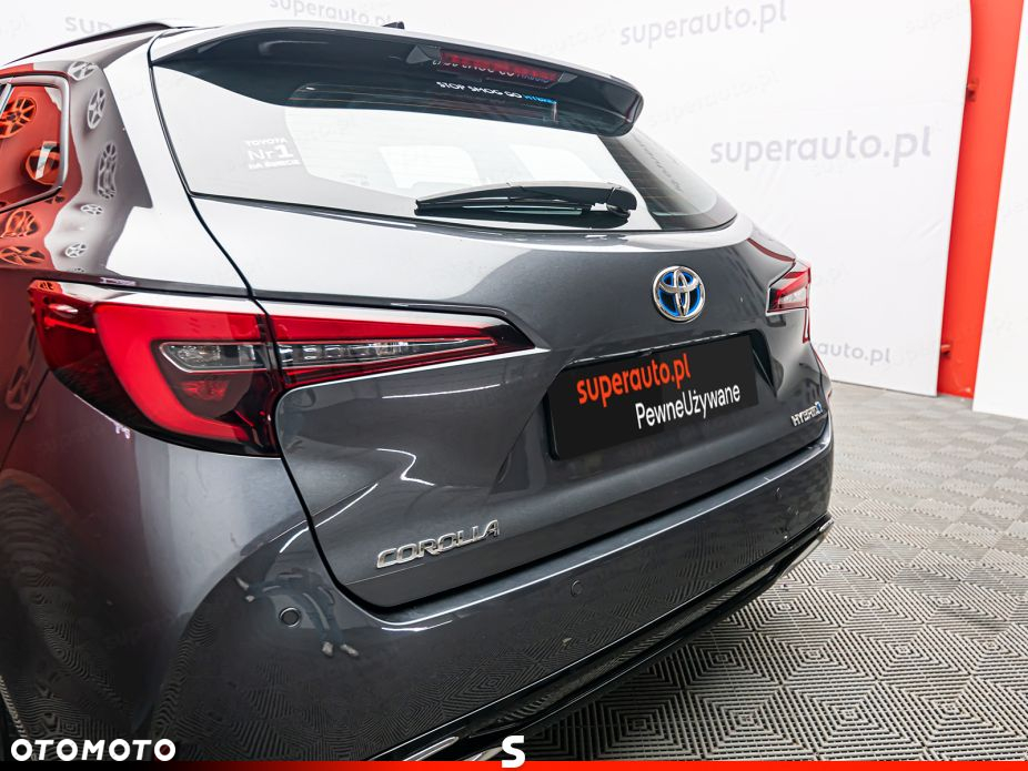 Toyota Corolla - 23