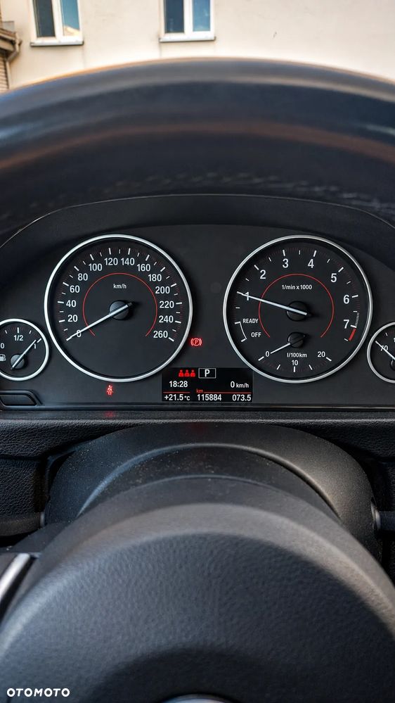 BMW 3GT 320i GPF xDrive M Sport - 22