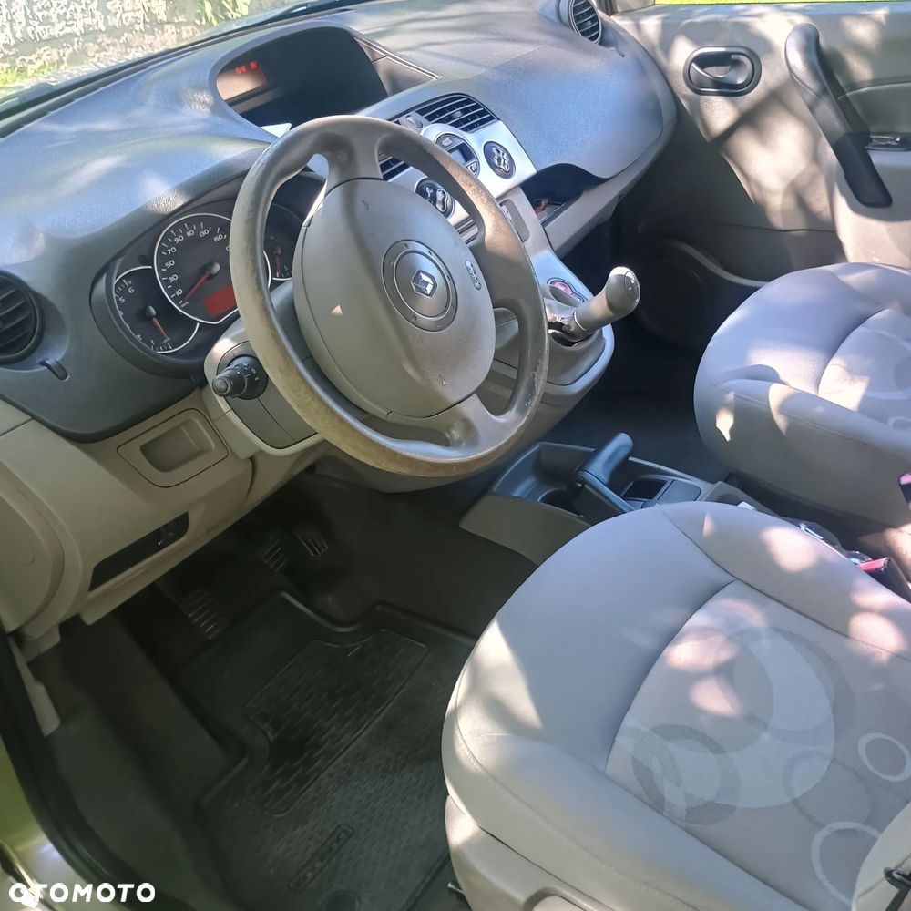 Renault Kangoo 1.5 dCi Helios - 6