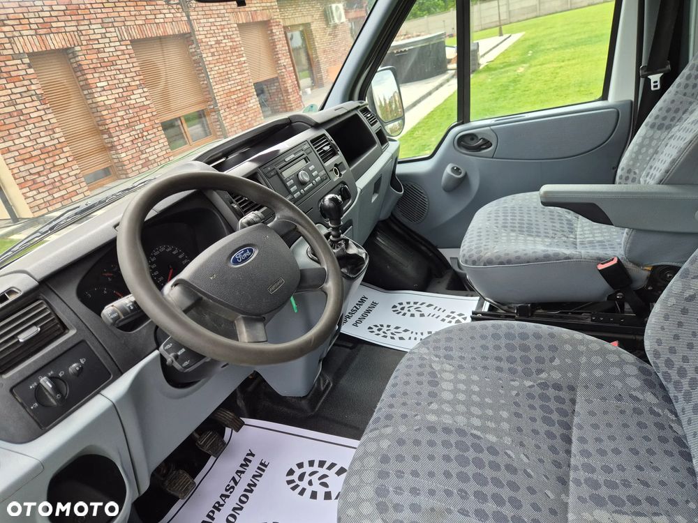 Ford Transit - 6