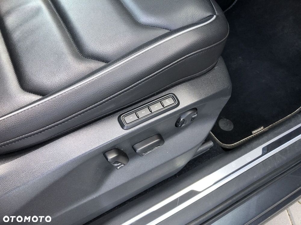 Volkswagen Tiguan - 28