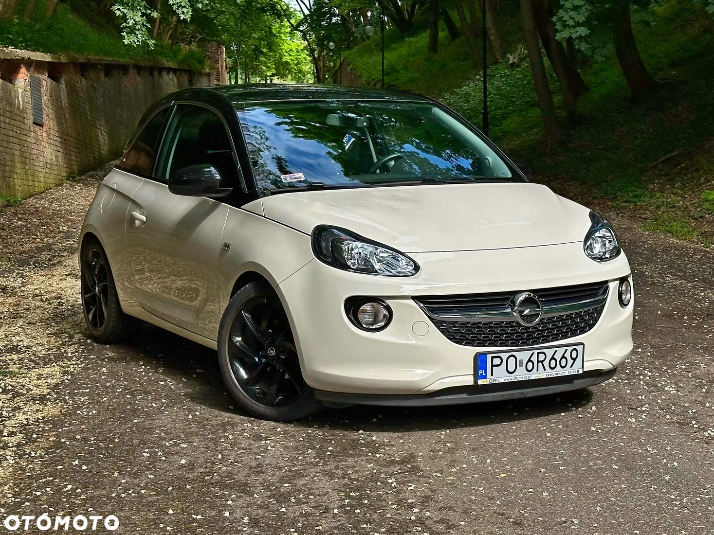 Opel Adam 1.4 Glam - 2
