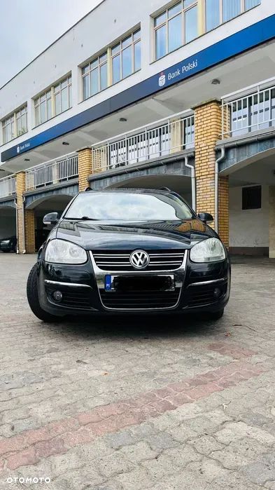 Volkswagen Golf - 3