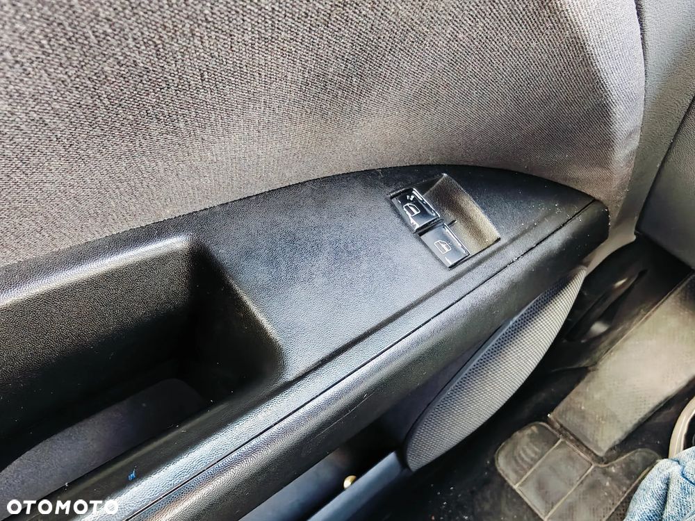 Seat Altea 1.6 Reference - 23