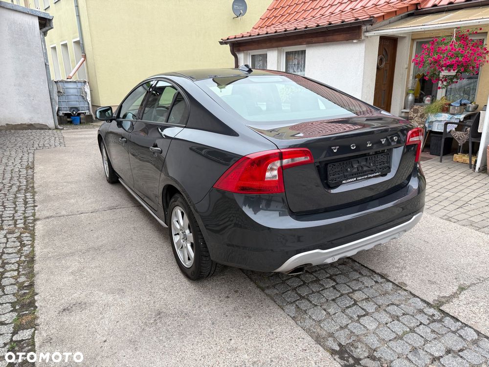 Volvo S60 D3 Geartronic Momentum - 14