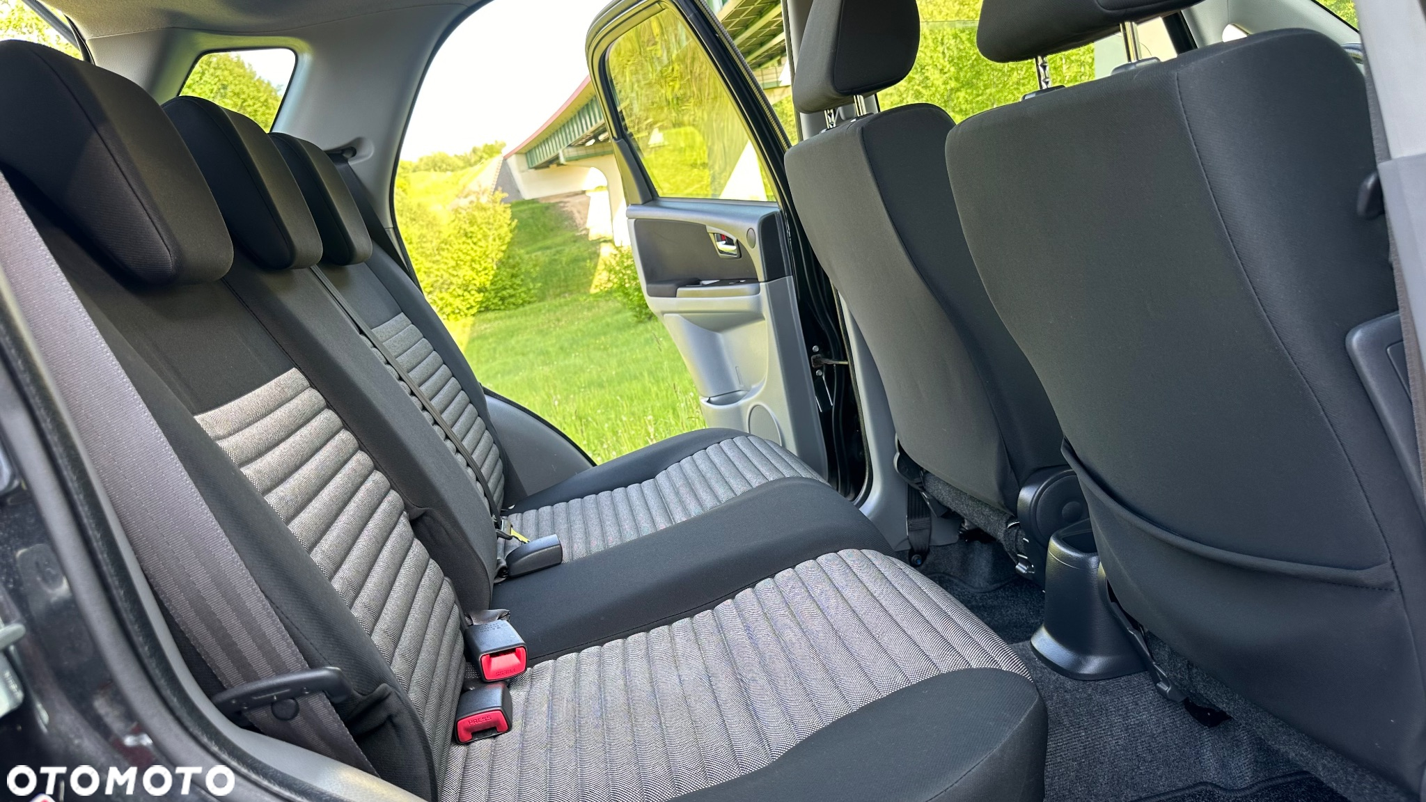 Suzuki SX4 1.6 Comfort - 26